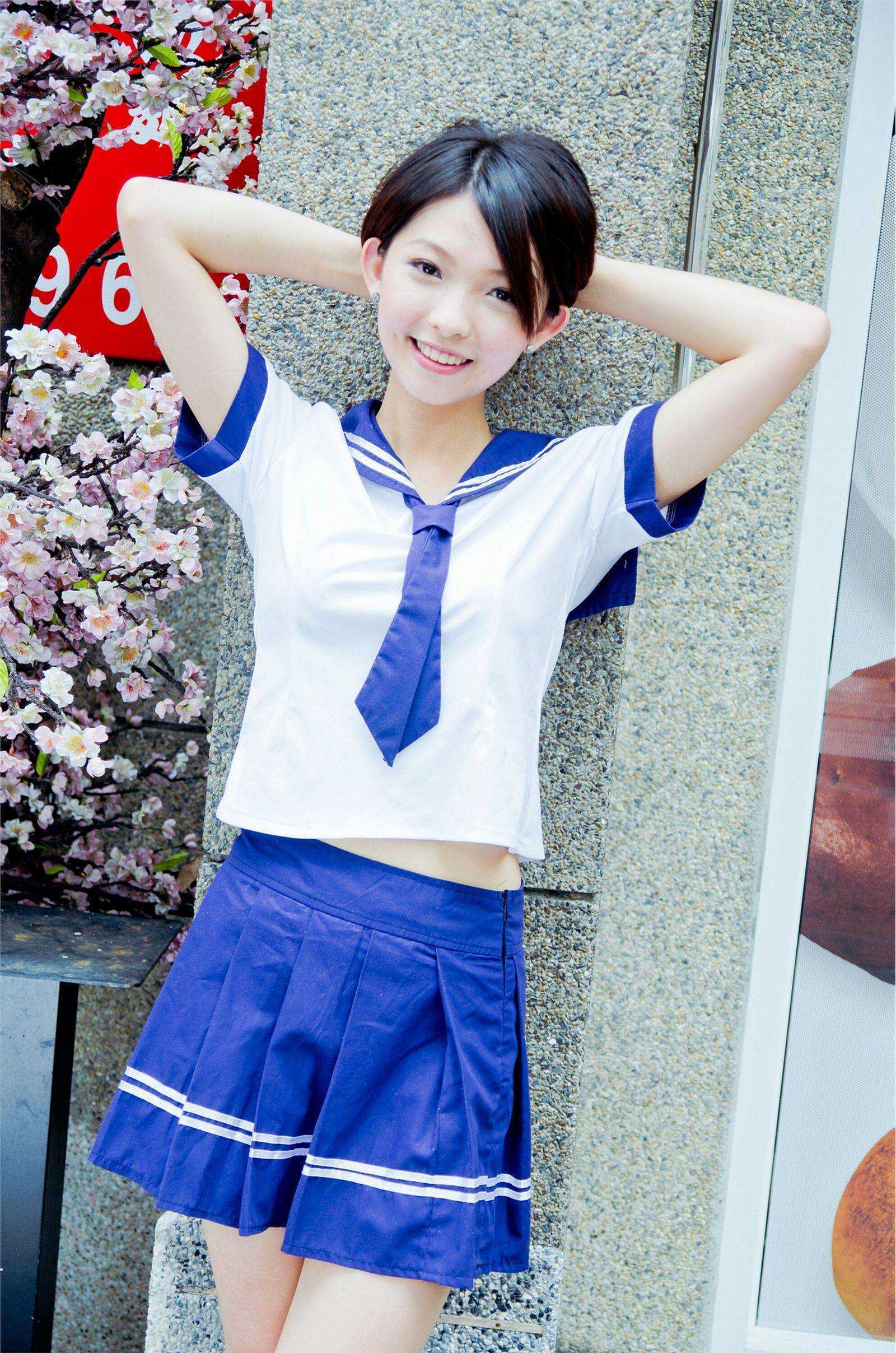 BEBE台湾网络红人张玮庭 网络美女模特写真